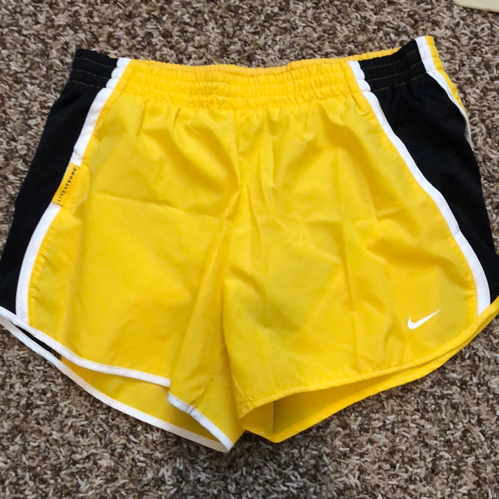 Nike Livestrong shorts